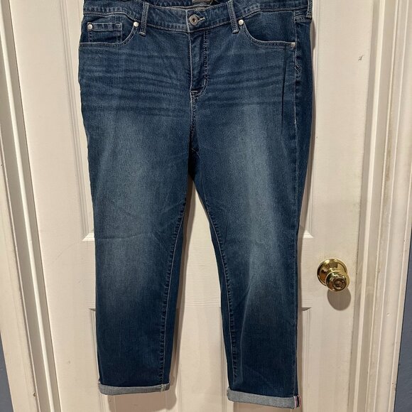 NWT Torrid Boyfriend Straight Vintage Stretch Mid-Rise Jean 16XS - Picture 3 of 5